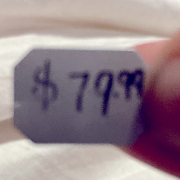 Triple A quality cubic V shaped pave ring - Picture 3 of 4